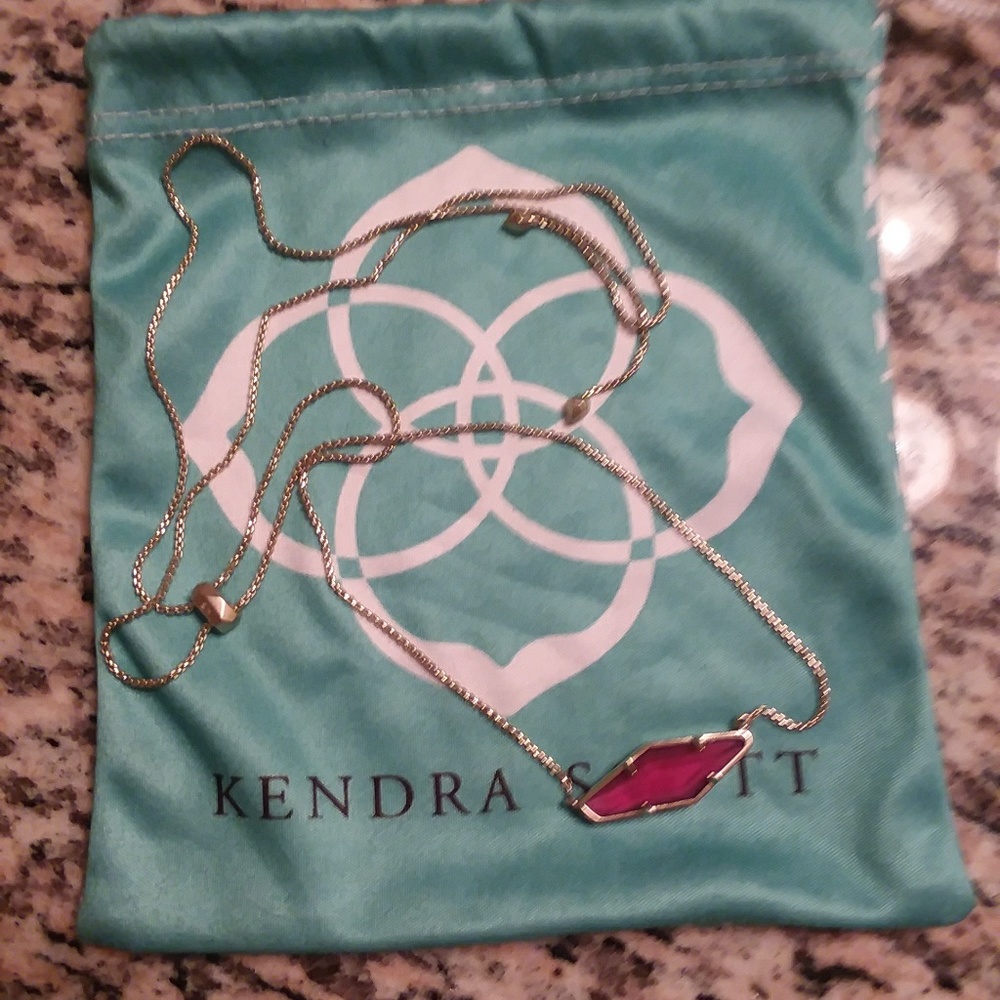 Kendra Scott Necklace